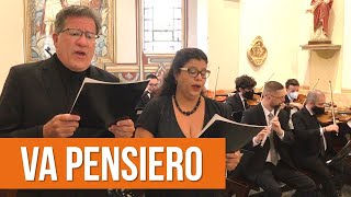 Va pensiero  Ópera Nabucco  Verdi Dueto com letra e tradução [upl. by Nimoynib]