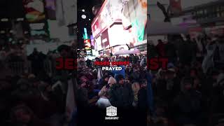 Muslim SHOCKS New York with TRUTH shorts [upl. by Saffian95]