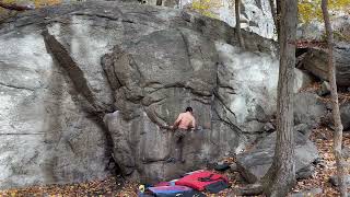 Underking V6  Powerlinez Bouldering Underking Outcrop [upl. by Joycelin]