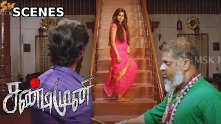 Priest confirms the demon in Sandi’s house as his wife Thamare  Sandimuni Latest Tamil Movie [upl. by Fionnula511]