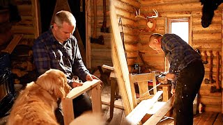 Taking refuge in a wooden house made of handmade kitchen tables during the snow and ice season [upl. by Sikram475]