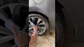 Limpieza de llantas 🛞 automobile detailing limpieza viralshorts [upl. by Ekihc]