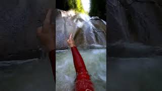 schnelle 18 Meter canyoning rutsche in der Starzlachklamm im Allgäu outdoors adventure berge [upl. by Afra542]