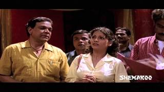 Nene Madhuri Aithe Movie Scenes  Antara Mali shocked by celeb lookalikes  Rajpal Yadav RGV [upl. by Nashoma243]