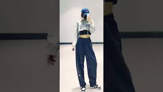 Outfits for kpop auditions blackpink kpop  innahbee dancecover [upl. by Joselyn]