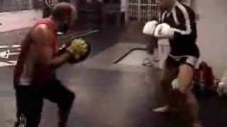 Wanderlei Silva training at Chute Boxe [upl. by Kubis645]