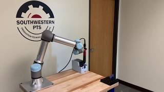 Universal Robots with Desoutter ERS Screwdriver and Ohtake Screw Presenter [upl. by Yrogreg]