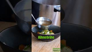 Hühnerbrühe einfach selber kochen meierskochtipps shortsmitmarietta hühnersuppe suppe rezept [upl. by Kristien614]