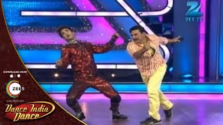 Dance India Dance Season 3  Raghav and Akshay Kumars Funny Slow Motion [upl. by Othe]