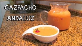 Receta Gazpacho Andaluz [upl. by Yelhak]