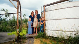 Gezinsuitbreiding voor spirituele Chantal en Dirk Jan uit Waar doen ze het van ‘Blije familie’ [upl. by Tearle]