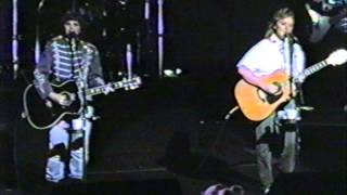 indigo girls 19920604 the beacon theater  new york new york [upl. by Levine265]