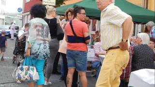 Erdbeerfest auf dem Wochenmarkt [upl. by Flora]