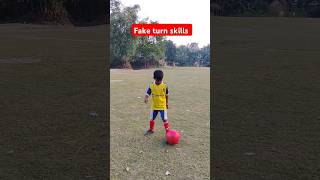 Fake turn skills toturial 👹⚽ soccer thiago footballskills Rashid youtubeshorts tranding [upl. by Norel672]