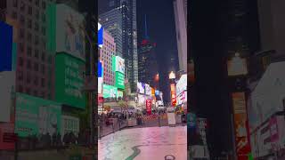 Siamo nell’ombelico del Mondo travelswithgianluca blogger travel nyc timesquare usa [upl. by Akehsay722]