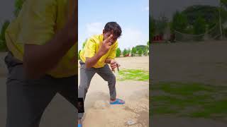 kach ke bottle thod de👑 shorts trending viral mrindianhackershorts [upl. by Landmeier]