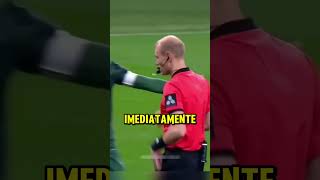 Esse é o GOLEIRO mais SORTUDO do FUTEBOL 😱 [upl. by Nylissej]