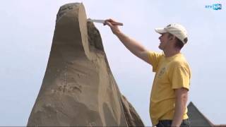 Zandvoort in het teken van zandsculpturen [upl. by Annair427]