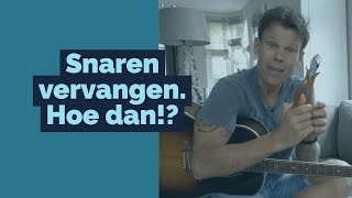 Snaren vervangen  Jaap Kwakman 3JS laat zien hoe je je gitaarsnaren vervangt  Sixstrings [upl. by Brew]