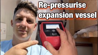 How to repressurise a expansion vessel Prv dripping [upl. by Marva]