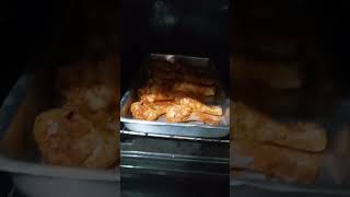 Coxa de frango 🍗 no forno [upl. by Asirrak]