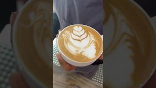 Inverted tulip swan 🦢🌷😱 coffeeart coffee tulip swan espresso latteart latte shorts reels [upl. by Keithley]