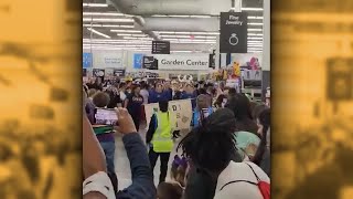 Covington Walmart throws Mardi Gras parade [upl. by Bard]