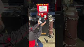 How To Put A 10Lb Roll Off Wire On Your Lincoln MIG 140 Welder welding tips tipsandtricks howto [upl. by Caril]