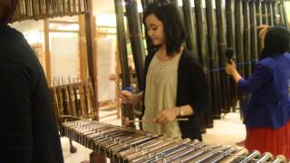 Rumah Angklung  Mojang Priangan [upl. by Nahtal189]