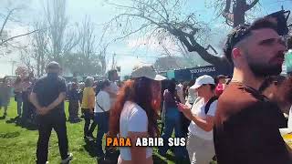 Experiencia gastronómica en Buenos Aires Argentina recorriendo feria de comida urbana Recoleta [upl. by Tahp9]