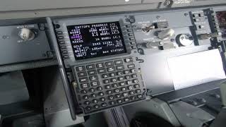 CPDLC ACARS SATCOM B737MAX [upl. by Licko735]