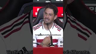 PATO quotVESTIR A CAMISA DO SÃO PAULO É DIFERENTEquot 🔴⚪⚫ [upl. by Nneb]