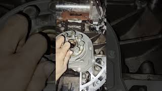 Ford Everest Oil seal leak for crankshaft carengine automobile tending mechanic [upl. by Enelrac674]