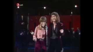 SUZI QUATRO amp CHRIS NORMAN ☆ stumblin in【music video】 [upl. by Leilah]