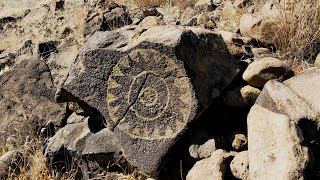 Finding some Arizona petroglyphs Oct 21 2024 [upl. by Karita]