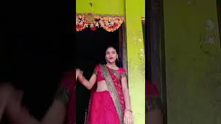 le jaenge Dilwale dulhaniya le jayenge Old is gold song 🤫🤫 newdance saloni kotiya ki 😎😎 [upl. by Alih695]