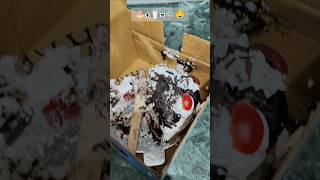 Easy Cake se Milkshake Recipe 🎂😋 desserts reuse hackswithsakshi cake trendingonshorts [upl. by Yenduhc]