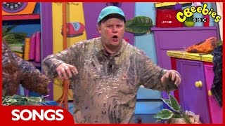 CBeebies Dino Movers Song  Justins House [upl. by Richter861]