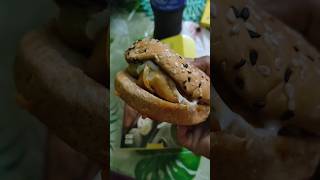 wow momos chicken moburg  so delicious 😍😍🤤 love food youtube burger wowmomo shortsfeed fav [upl. by Margreta]