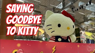 Giant HELLO KITTY says Goodbye to me [upl. by Seamus]