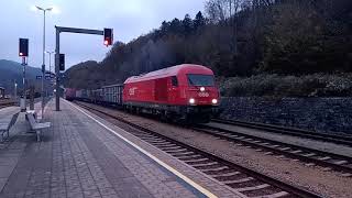 Güterzug nach hohenberg fährt um kurz nach 700 aus traisen ab am 15112024 [upl. by Saunderson713]