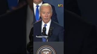 Joe Biden kallar Ukrainas president för Putin [upl. by Assirehc328]