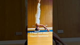 HeadstandFinger and elbow support [upl. by Etta]