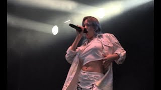 Tove Lo 01 Disco Tits Live Brussels Summer Festival BSF in Belgium on 14Aug19 [upl. by Ramso]