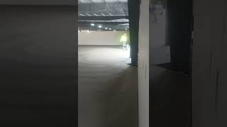 contruccion cemento finisher floor8quot new golf warehouse work cement concrete 3and 4 footmachine [upl. by Ellatnahc974]