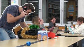 🎶 TONOS DE LLAMADA NAVIDEÑOS 🎄🥳 en la BIBLIOTECA Cámara Oculta [upl. by Arytahs]