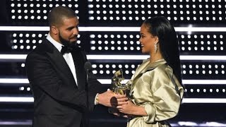 Rihanna Curves Drake 2016 VMA NO KISS [upl. by Edrock]