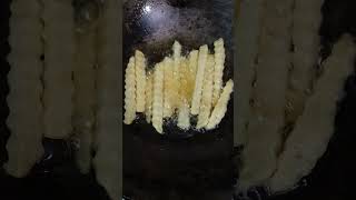 Homemade french fries bade majedarytshorts frenchfries potato viralvideo seasonings amp dressings [upl. by Jemine242]