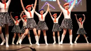 Mażoretki Foch  Suchowola  baton mini Formation  Majorettes  Płońsk [upl. by Bannon]