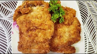 CRISPY BREADED PORK CHOP RECIPE  HOW TO MAKE FRIED BREADED PORK CHOPS [upl. by Leahplar]